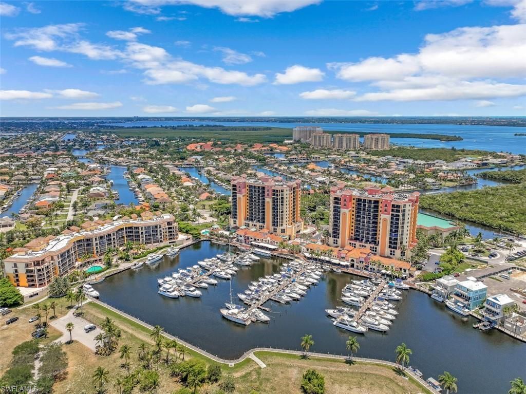 5793 Cape Harbour Dr, Unit 1111, Cape Coral, FL 33914 Photo