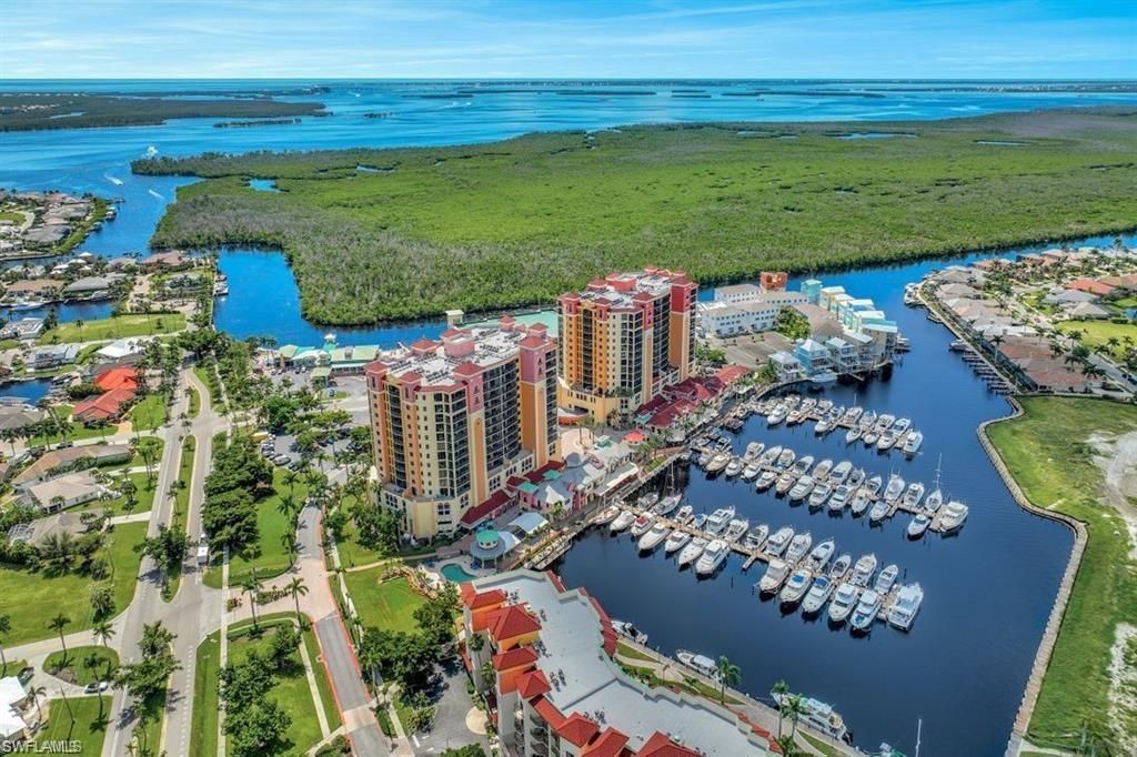 5793 Cape Harbour Dr, Unit 1111, Cape Coral, FL 33914 Photo