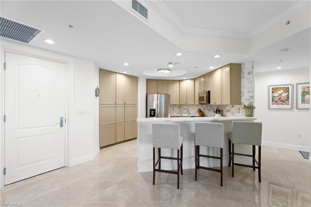 5793 Cape Harbour Dr, Unit 1111, Cape Coral, FL 33914 Photo