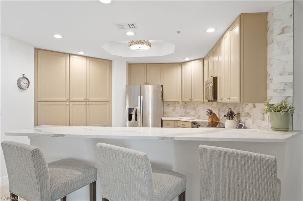 5793 Cape Harbour Dr, Unit 1111, Cape Coral, FL 33914 Photo
