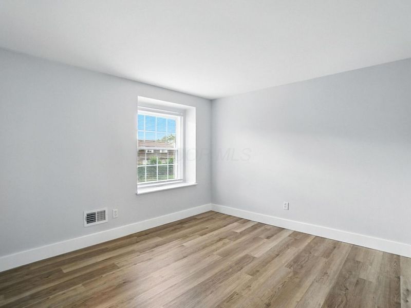 2367 Hardesty Drive N, Unit 1-1, Columbus, OH 43204 Photo 12