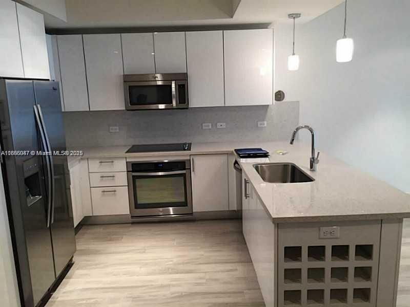 999 SW 1st Ave, Unit 1809, Miami, FL 33130 Photo