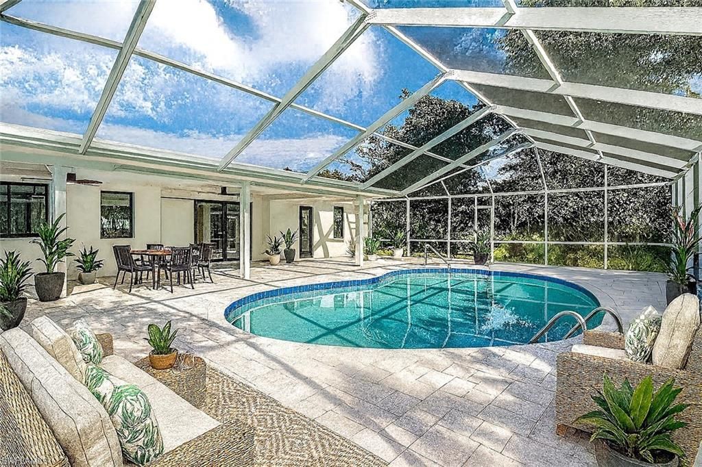 658 Donax St, Sanibel, FL 33957 Photo