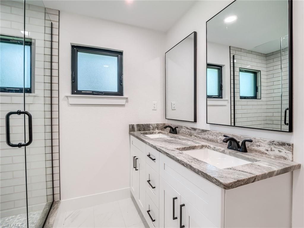 658 Donax St, Sanibel, FL 33957 Photo