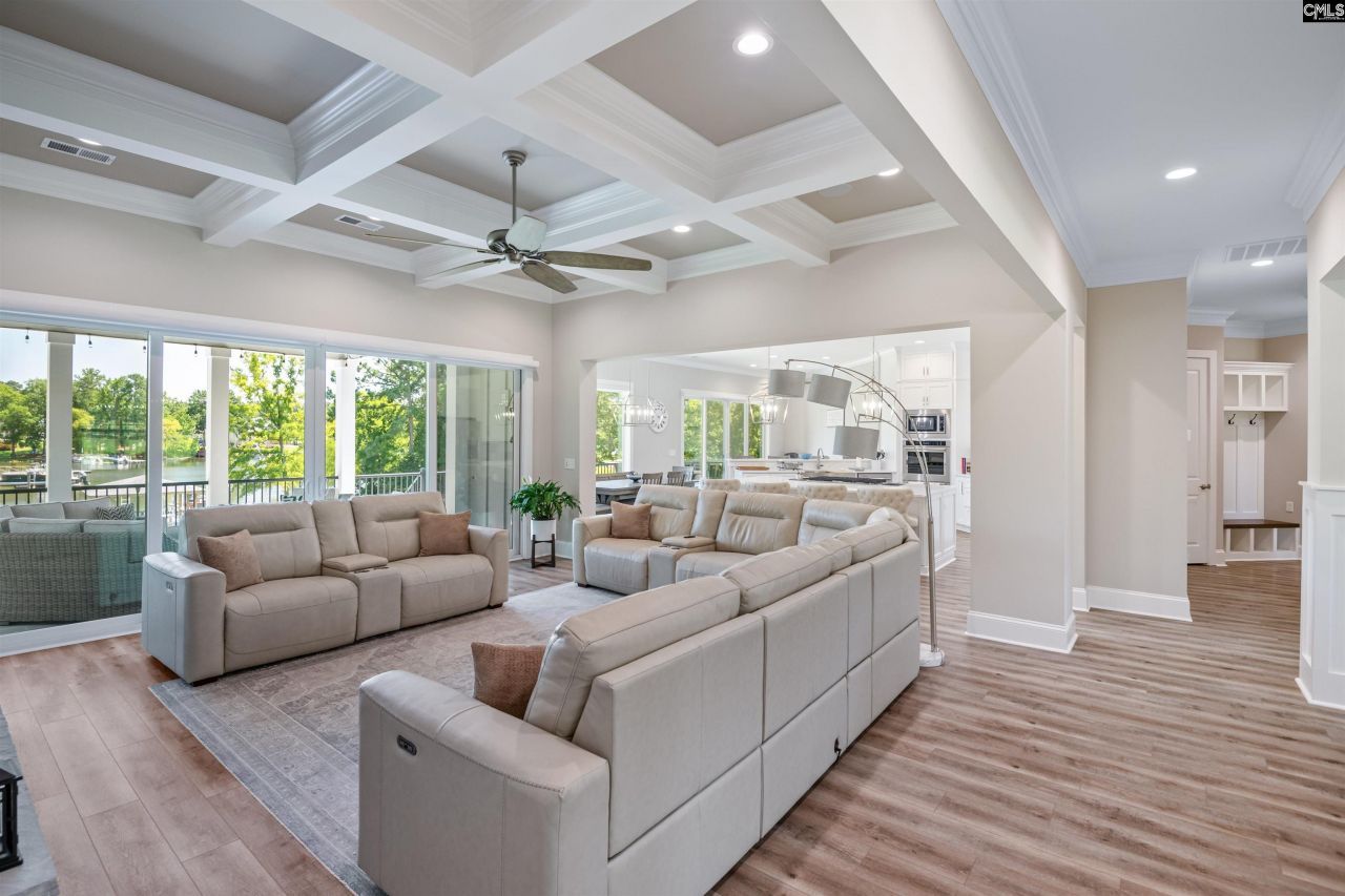 42 Sommerset Place Photo 21