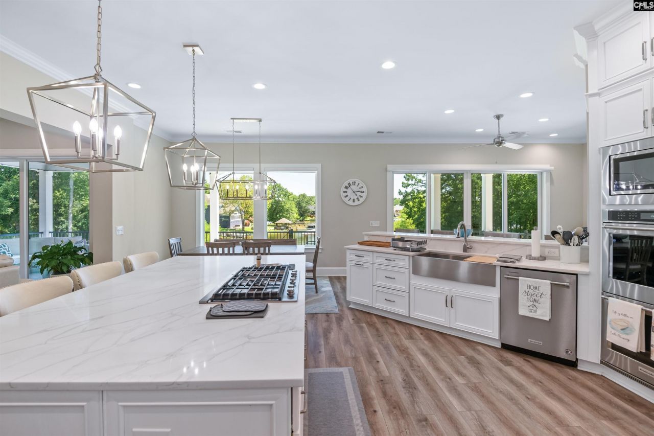 42 Sommerset Place Photo 25