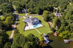 42 Sommerset Place photo 4