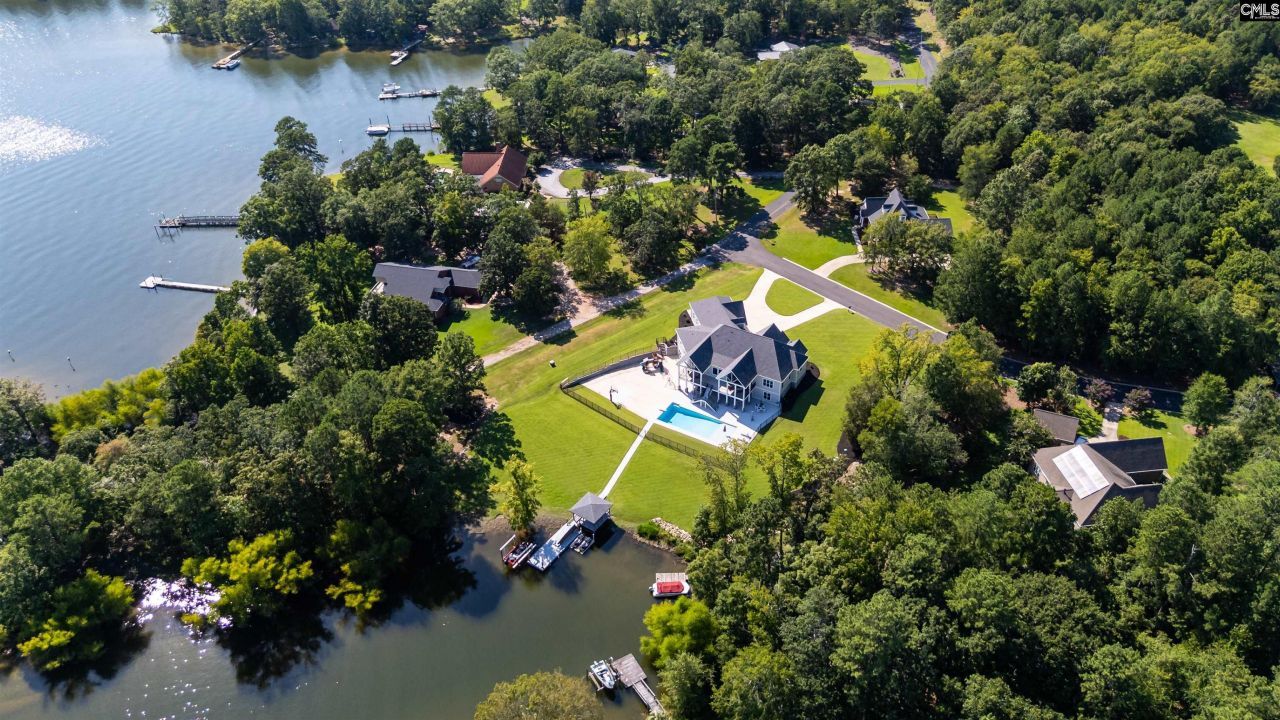 42 Sommerset Place Photo 5