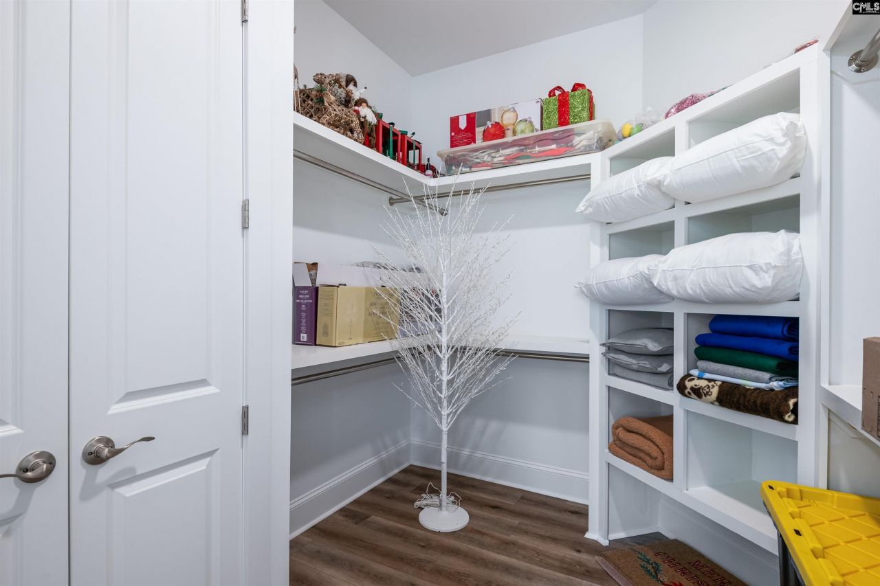 42 Sommerset Place Photo 50