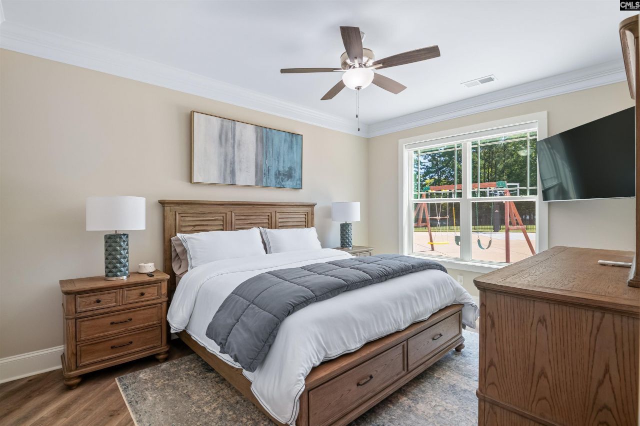 42 Sommerset Place Photo 54