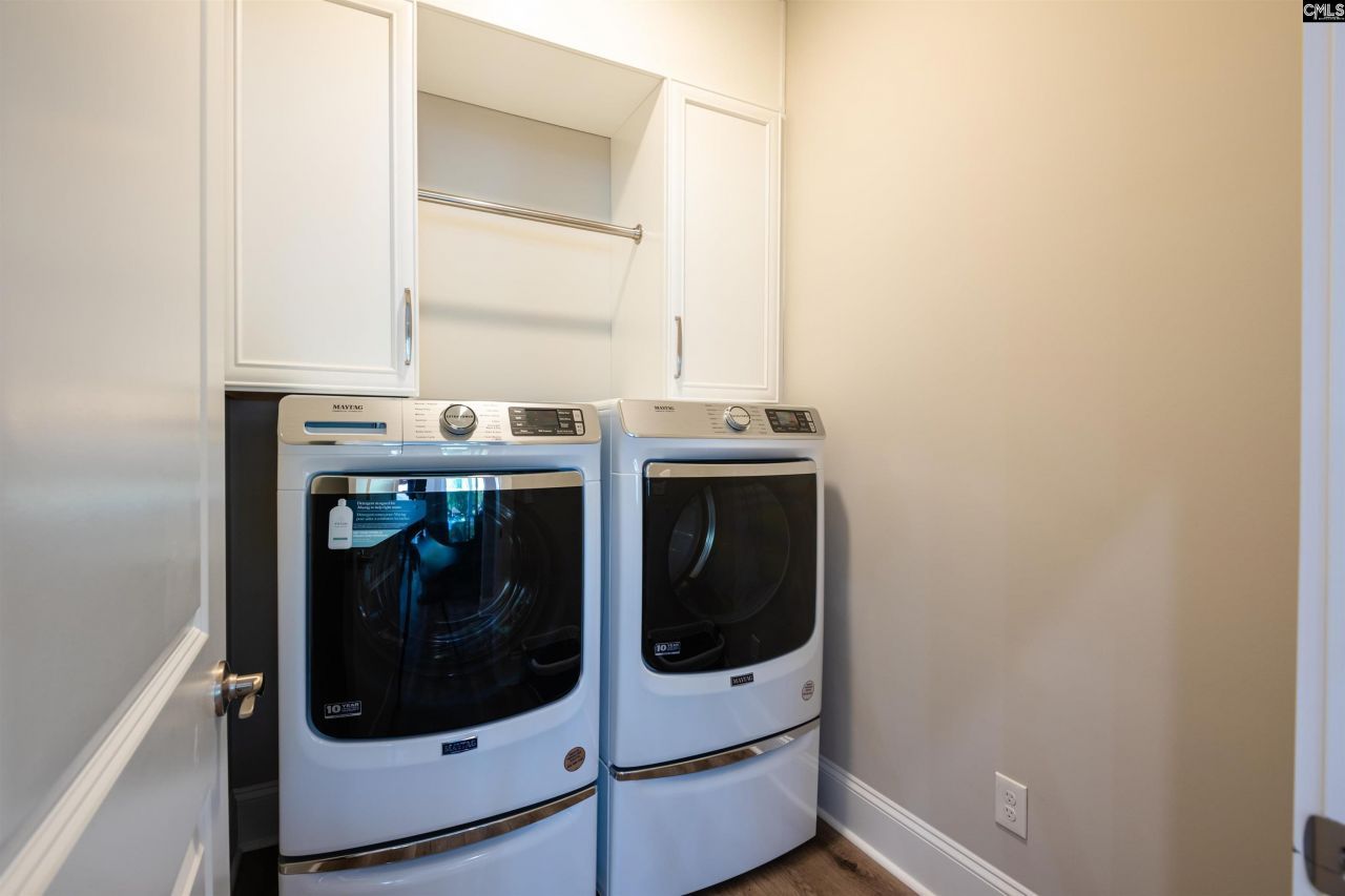 42 Sommerset Place Photo 63