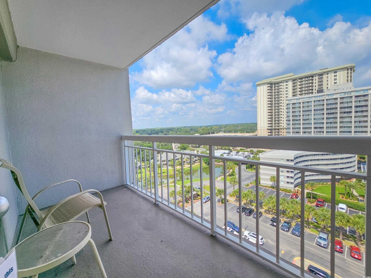 9820 Queensway Blvd. Photo 10