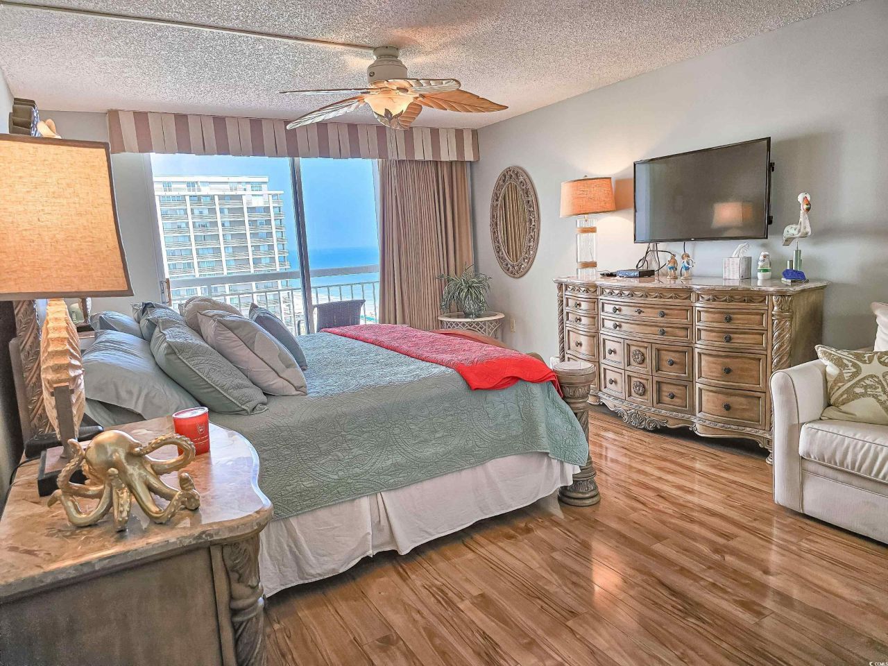 9820 Queensway Blvd. Photo 24