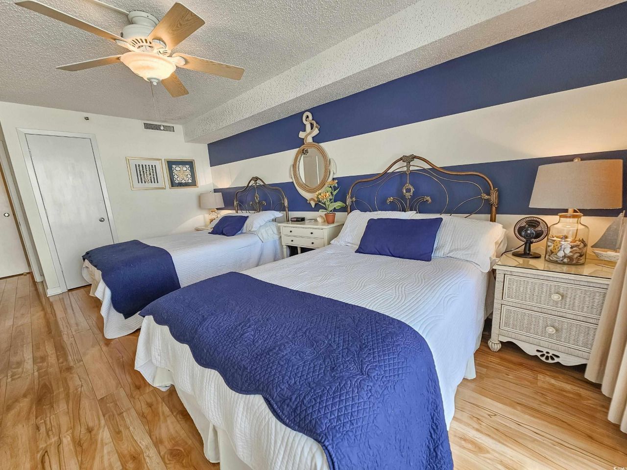 9820 Queensway Blvd. Photo 34