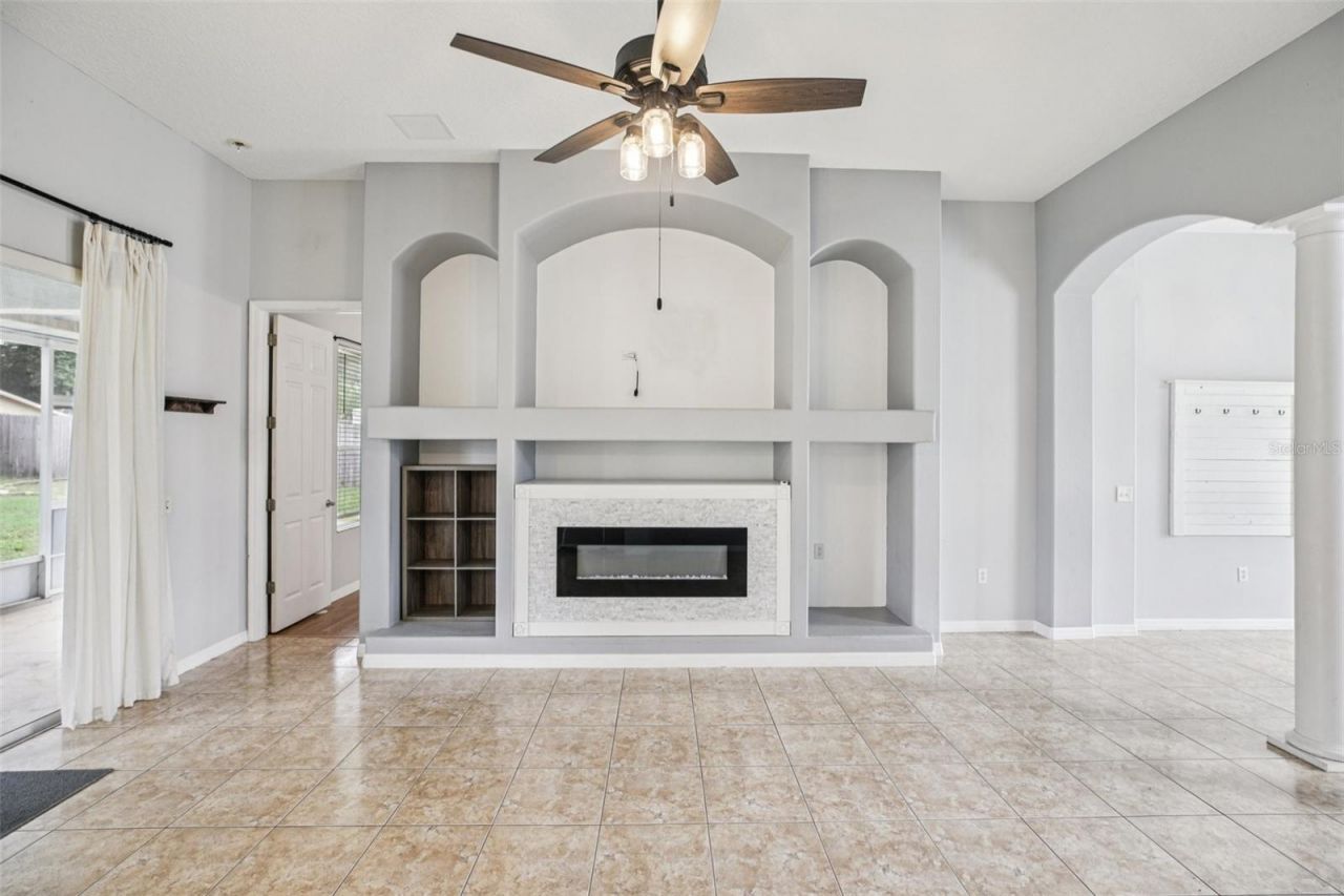 13421 Biscayne Drive, Grand Island, FL 32735 Photo