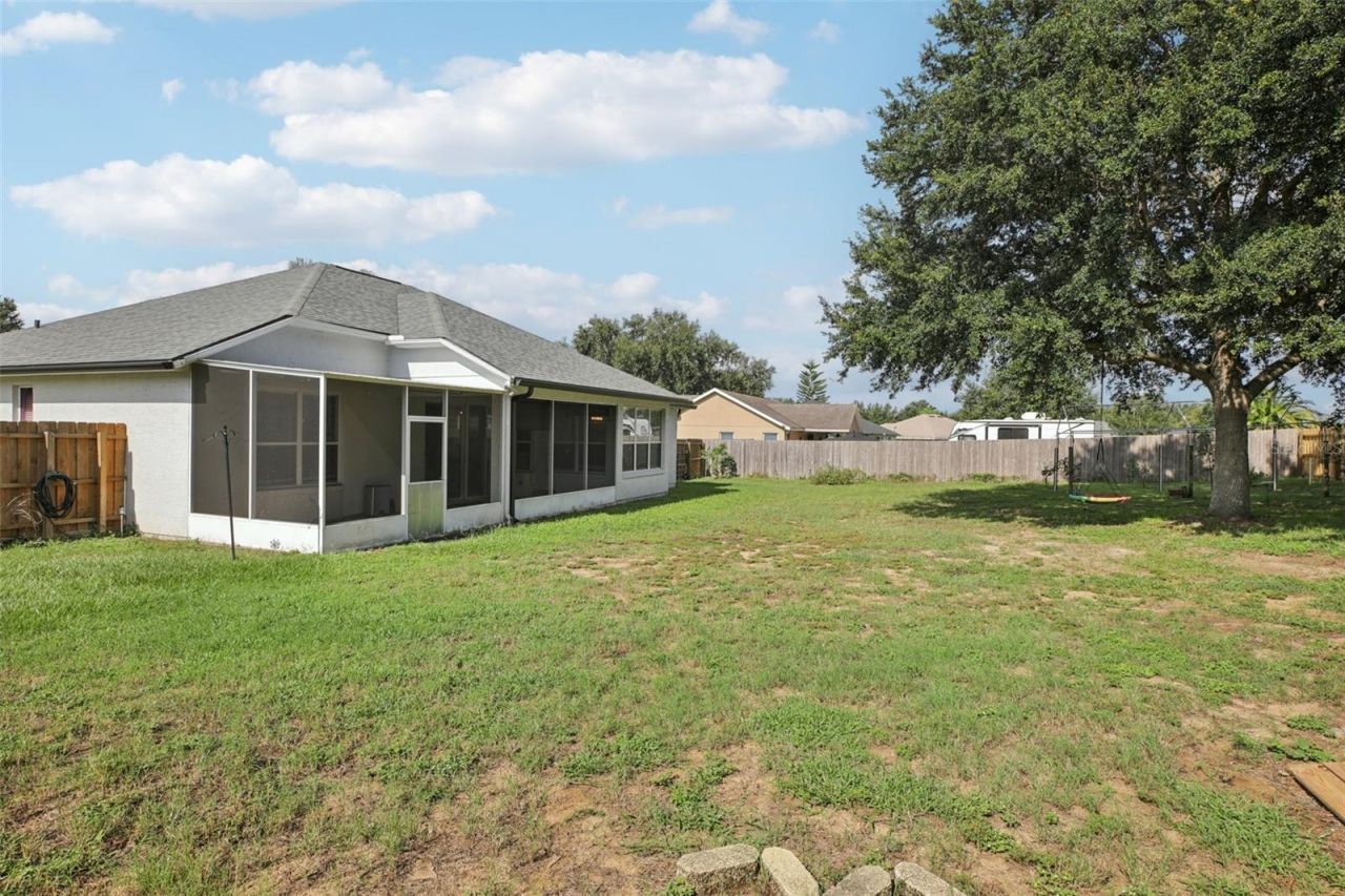 13421 Biscayne Drive, Grand Island, FL 32735 Photo