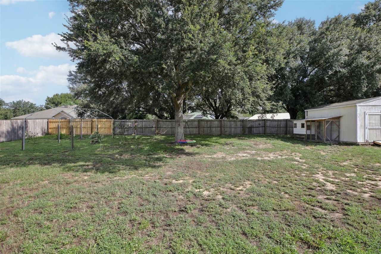 13421 Biscayne Drive, Grand Island, FL 32735 Photo