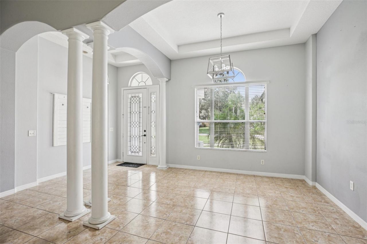 13421 Biscayne Drive, Grand Island, FL 32735 Photo