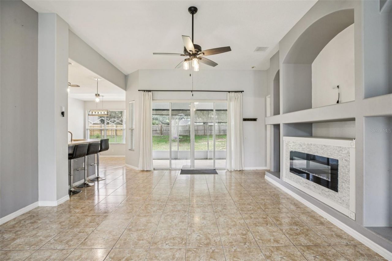 13421 Biscayne Drive, Grand Island, FL 32735 Photo