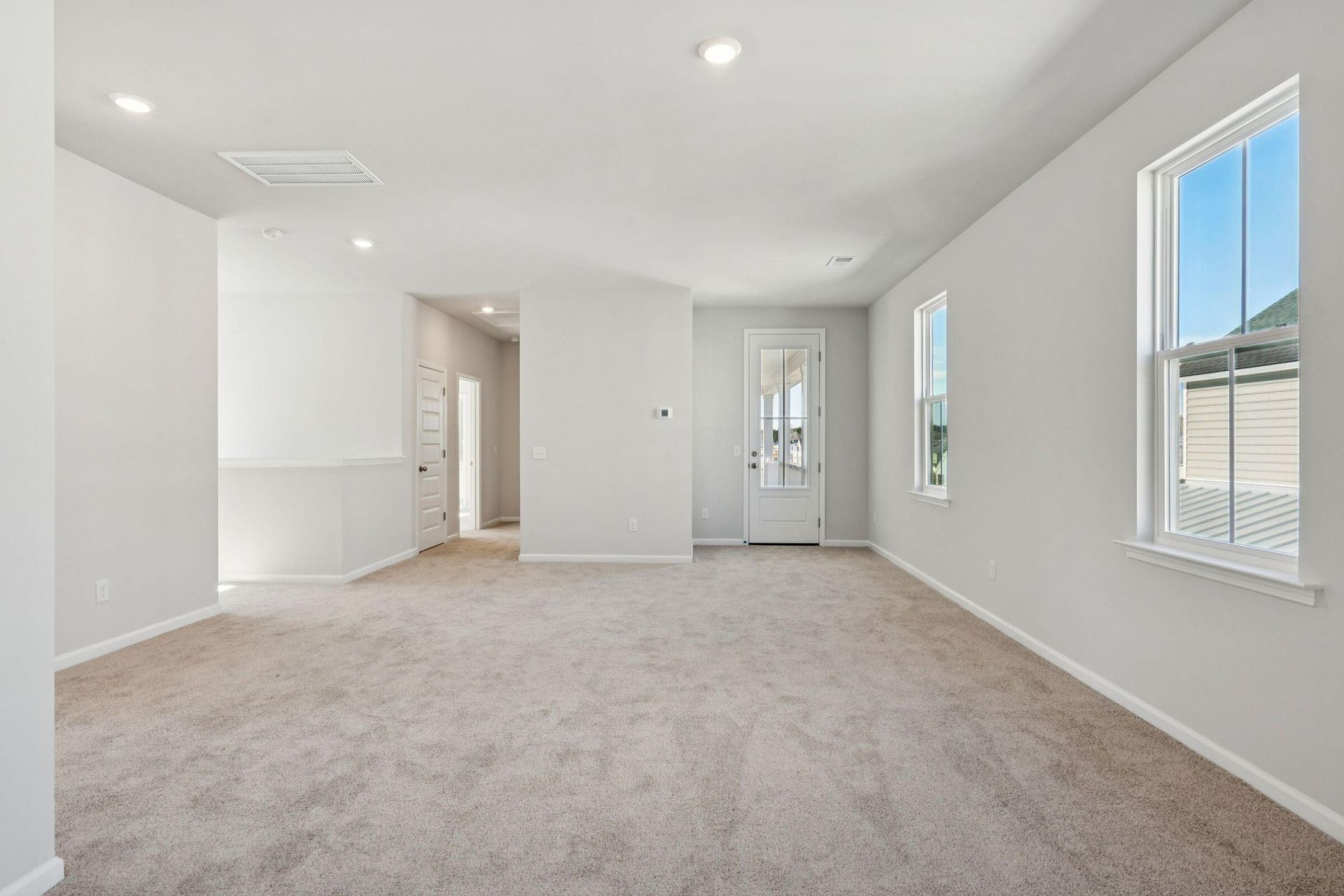 185 Threaded Fern Street Photo 25