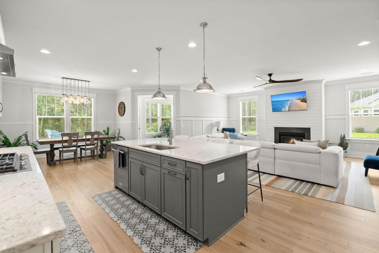 408 Henry Joseph Way Photo 17