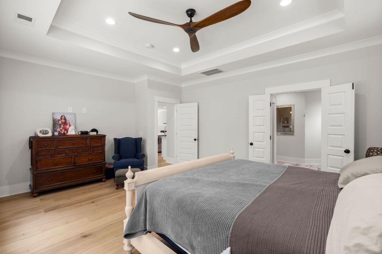 408 Henry Joseph Way Photo 34