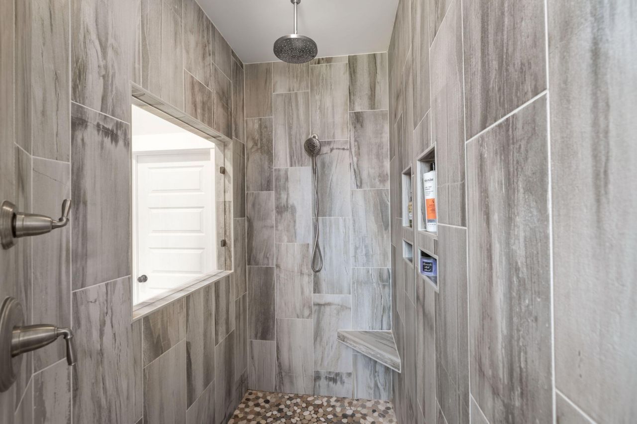 408 Henry Joseph Way Photo 37