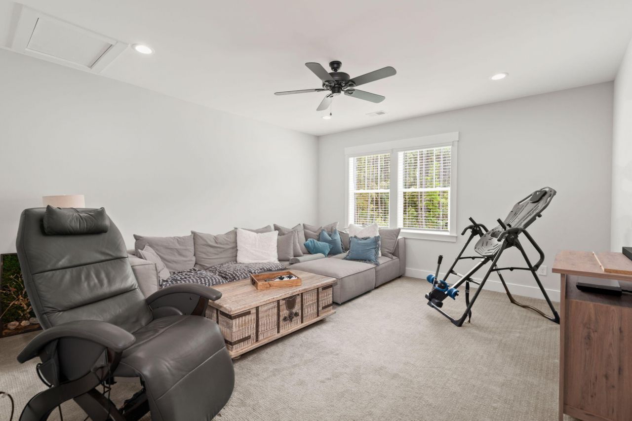 408 Henry Joseph Way Photo 40