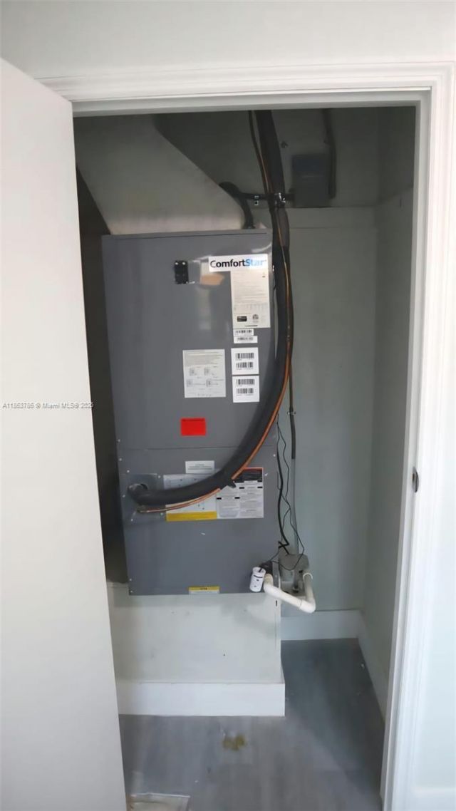 2503 NW 9th St, Fort Lauderdale, FL 33311 Photo