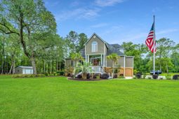 975 Mayfield Street photo 4