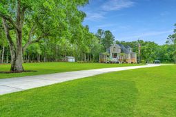 975 Mayfield Street photo 4