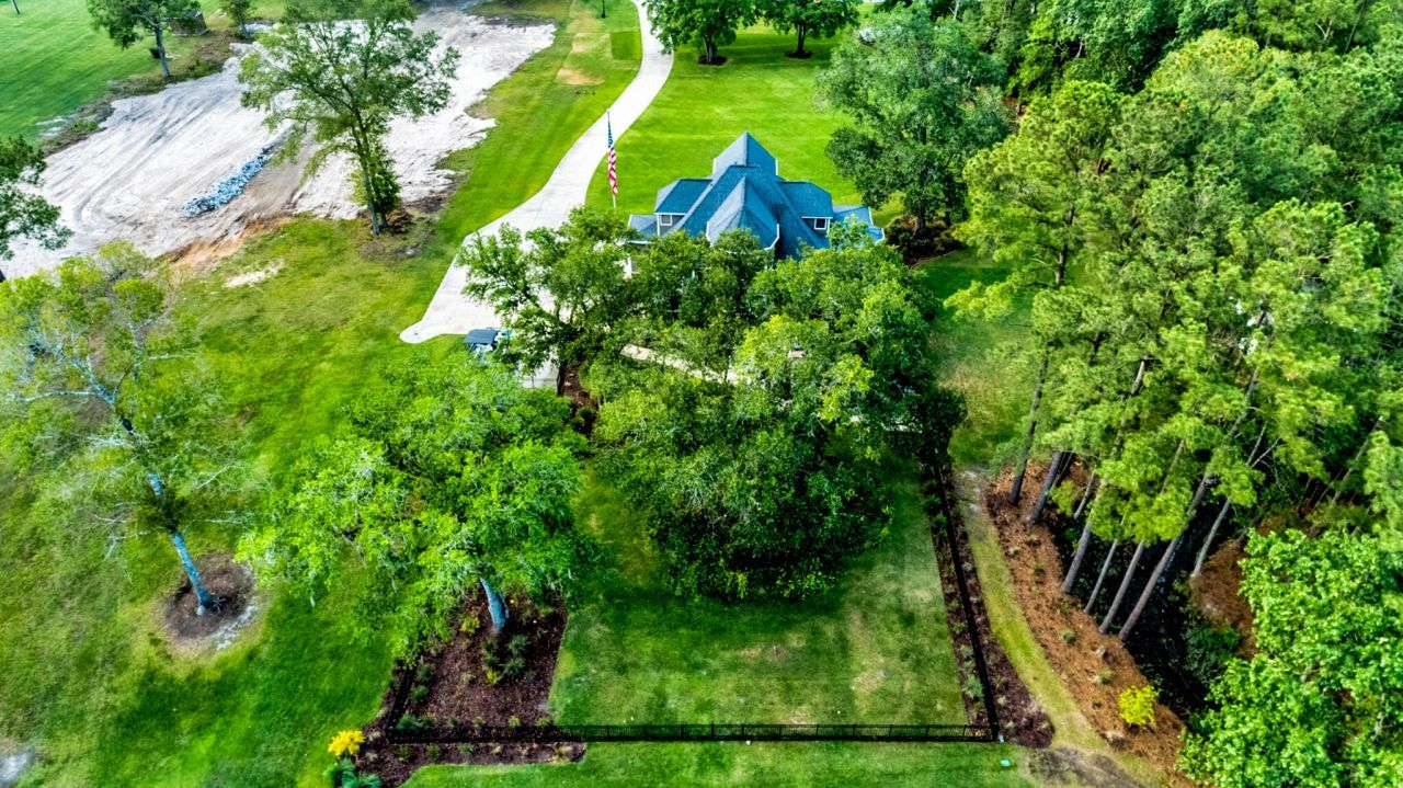 975 Mayfield Street Photo 76