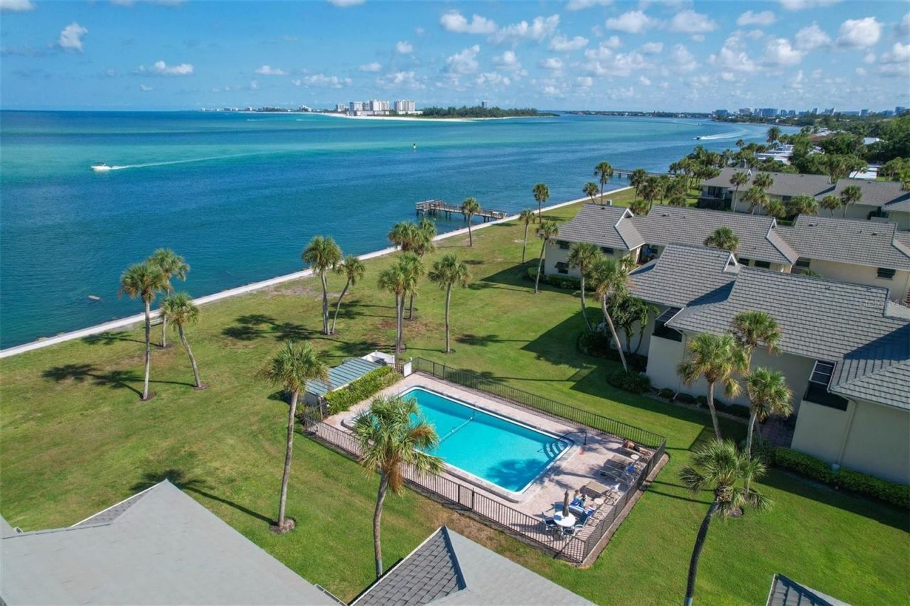 4660 Ocean Boulevard, Unit N1, Sarasota, FL 34242 Photo