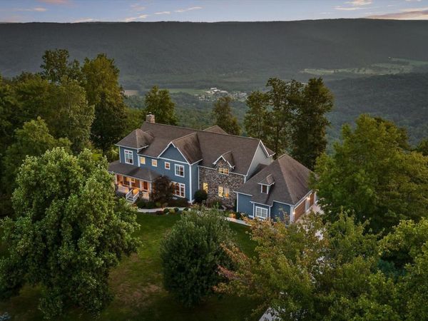 190 Gray Fox Court, Jasper, TN 37347