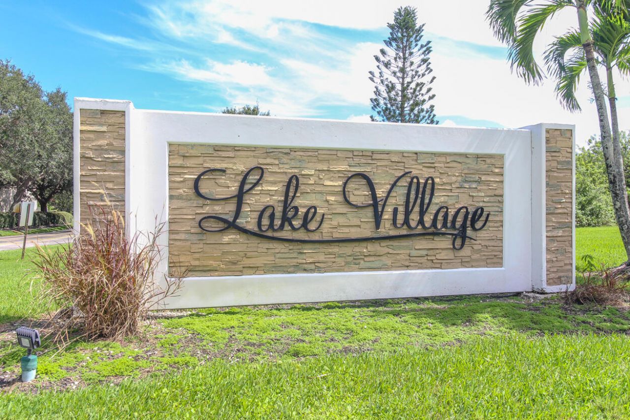 1679 SW Crossing Circle, Palm City, FL 34990 Photo