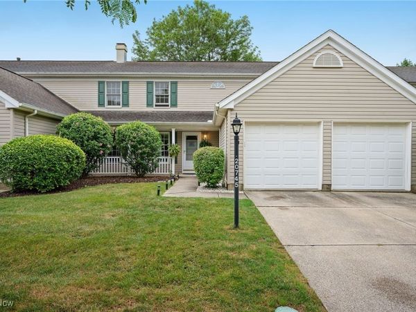 20745 Sun Meadow Trail, Strongsville, OH 44149