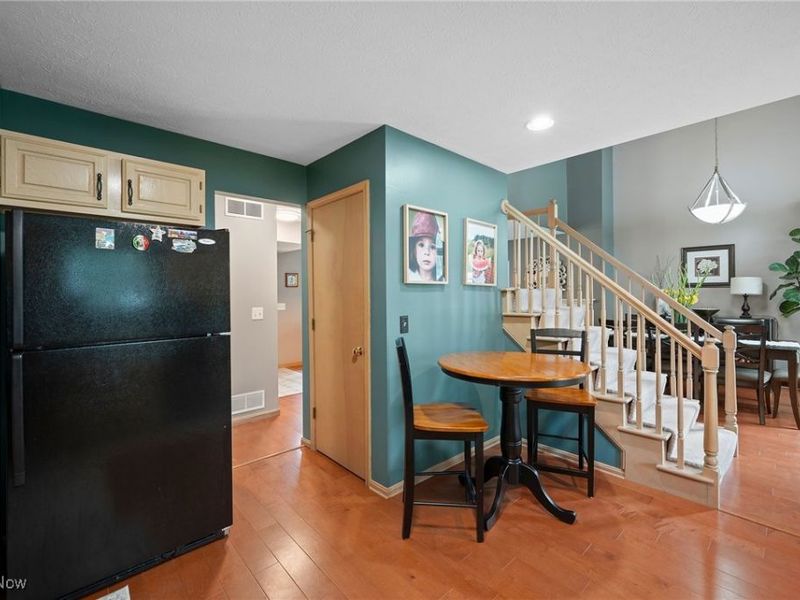 20745 Sun Meadow Trail, Strongsville, OH 44149 Photo 11