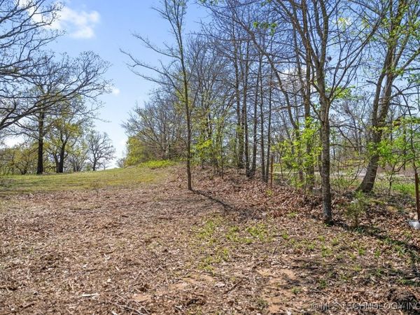 1 Hickory Bluff Road, Sapulpa, OK 74067