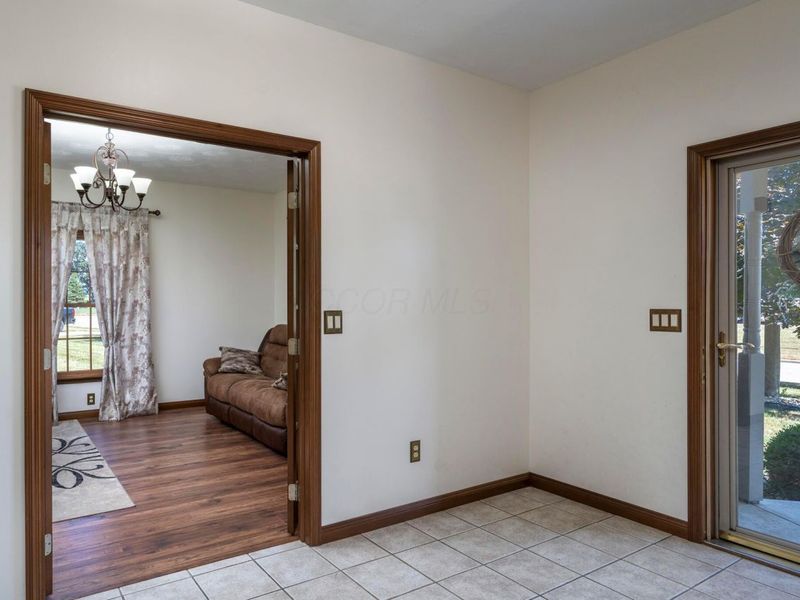 1210 Storybrook Drive, Washington Court House, OH 43160 Photo 6