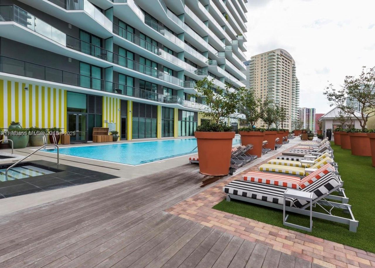 1300 S Miami Ave, Unit 1602, Miami, FL 33130 Photo