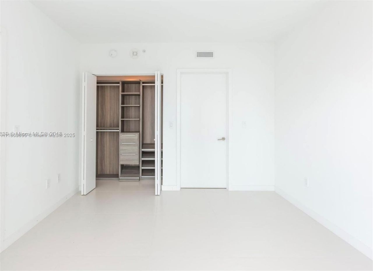 1300 S Miami Ave, Unit 1602, Miami, FL 33130 Photo