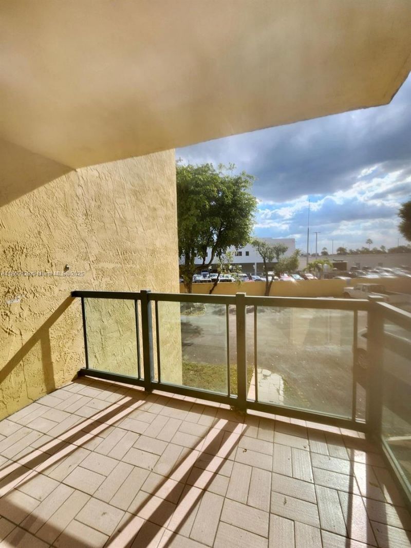 11790 SW 18th St, Unit 218-3, Miami, FL 33175 Photo