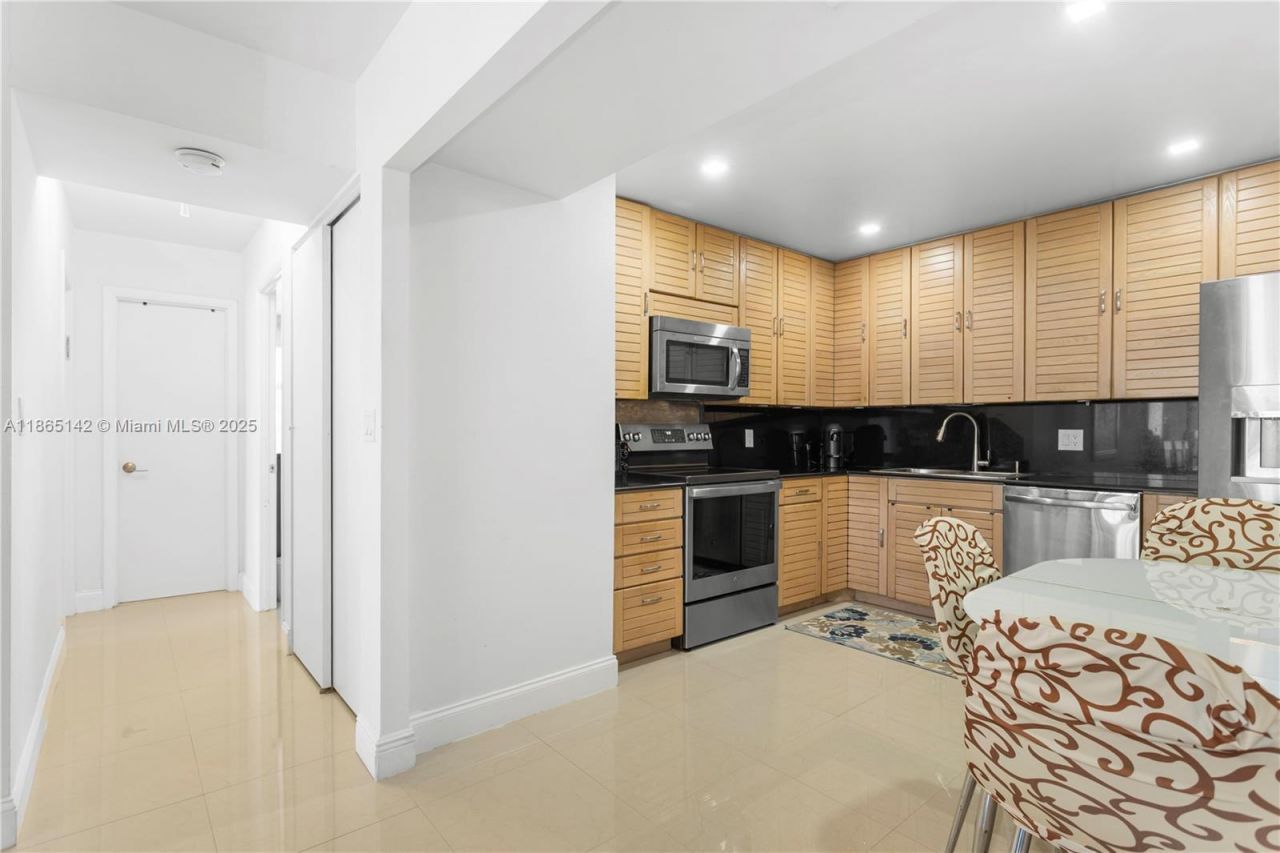 2101 S Ocean, Unit 1001, Hollywood, FL 33019 Photo