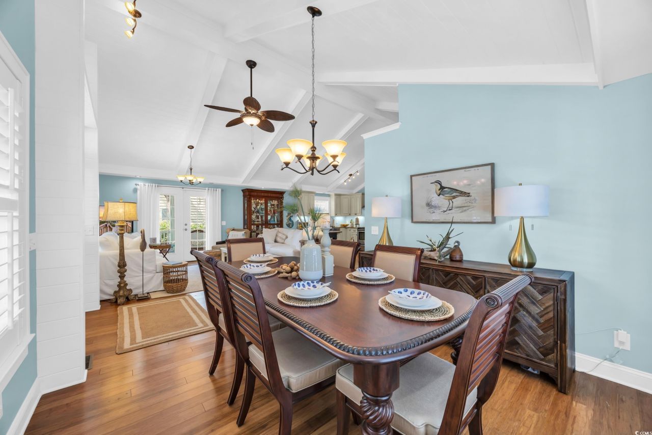 1612 Edge Dr. Photo 11