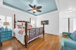 1612 Edge Dr. photo 4