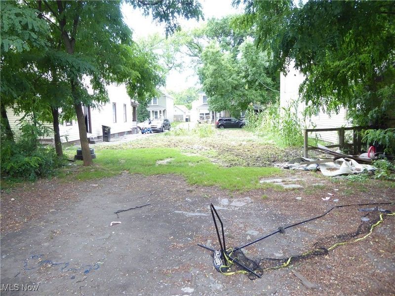 6707 Colgate Avenue, Cleveland, OH 44102 Photo 2