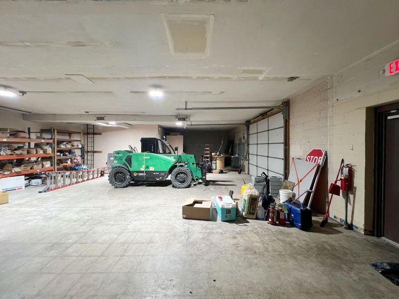 441 W Broad Street, Pataskala, OH 43062 Photo 6