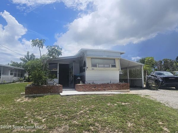 3196 Deer Run Drive NE, Palm Bay, FL 32905