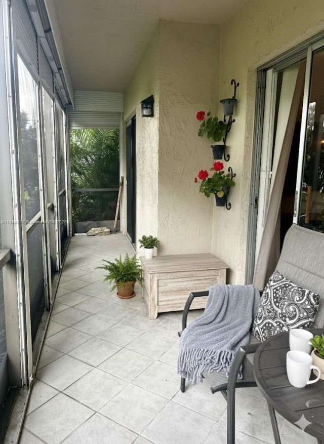 111 S Hollybrook Dr, Unit 107, Pembroke Pines, FL 33025 Photo