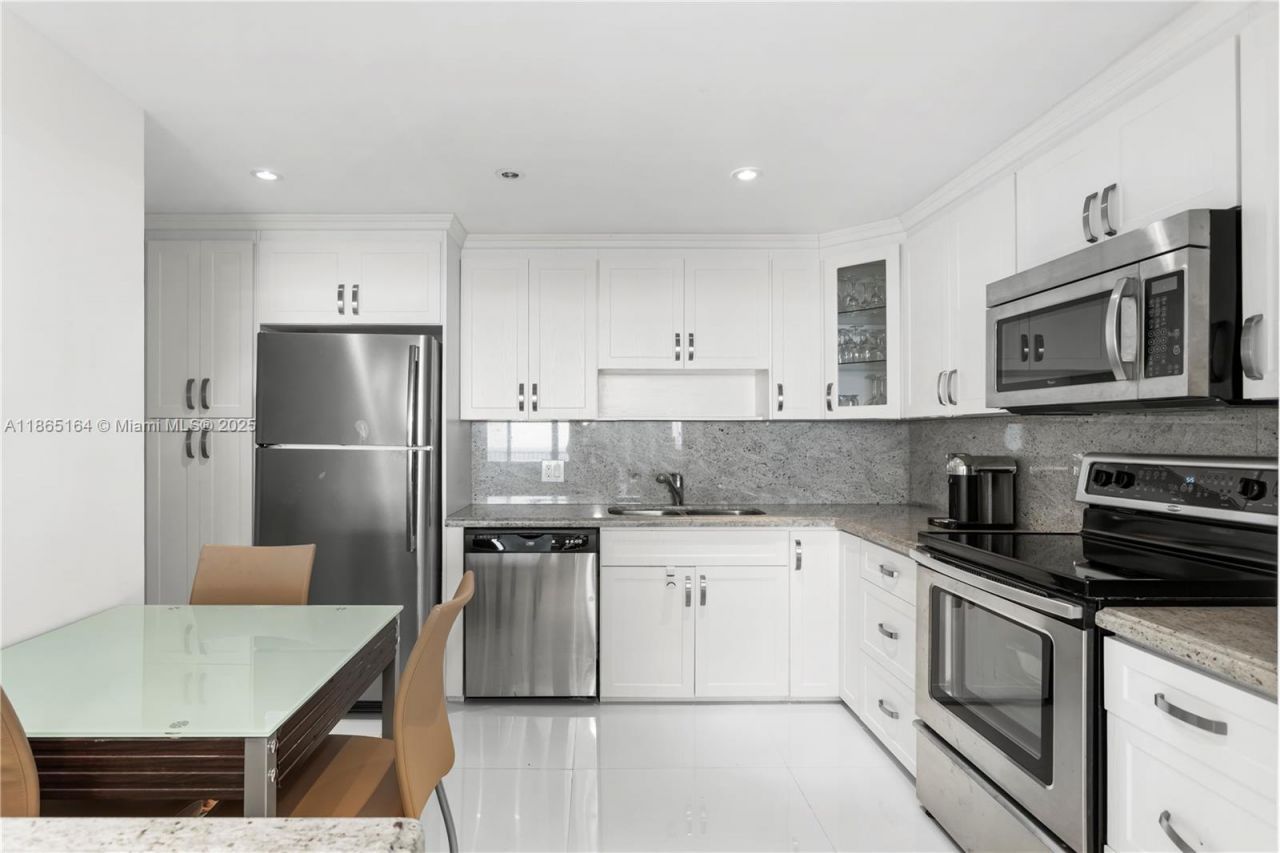 2101 S Ocean Dr, Unit 1203, Hollywood, FL 33019 Photo